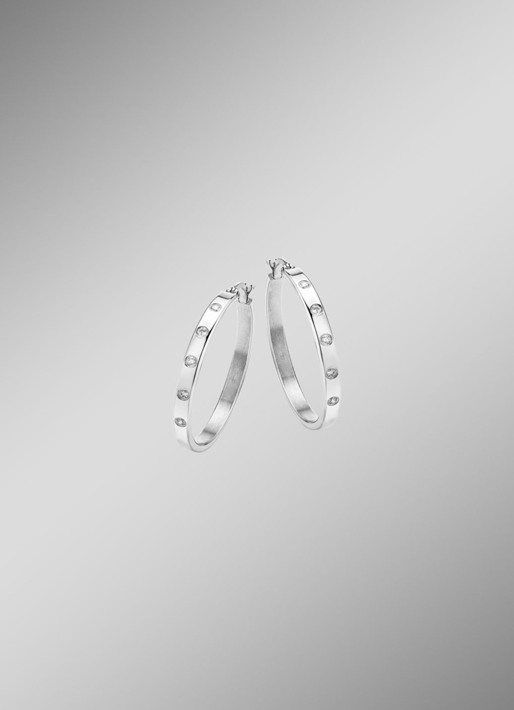 Valerie Emaille Creolen Zwart – Juli Dans Jewels